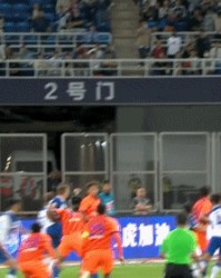  马赛队长红牌染红遭停赛处罚  