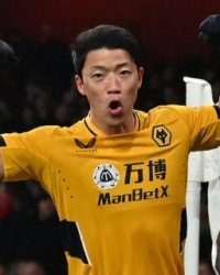  阿森纳绝杀狼队，跻身欧冠资格争夺战  