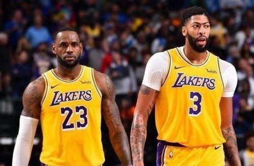 NBA焦点战，东契奇40+三双独行侠加时险胜快船